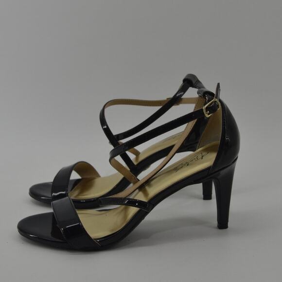 Thalia Sodi Black Patent Leather Sandals Heels Strappy 8.5 - Picture 12 of 14